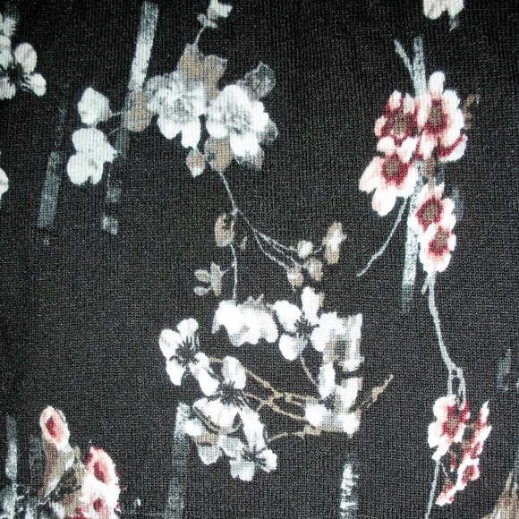 White House Black Market Print Cardigan SZ: XS - Picture 3 of 5